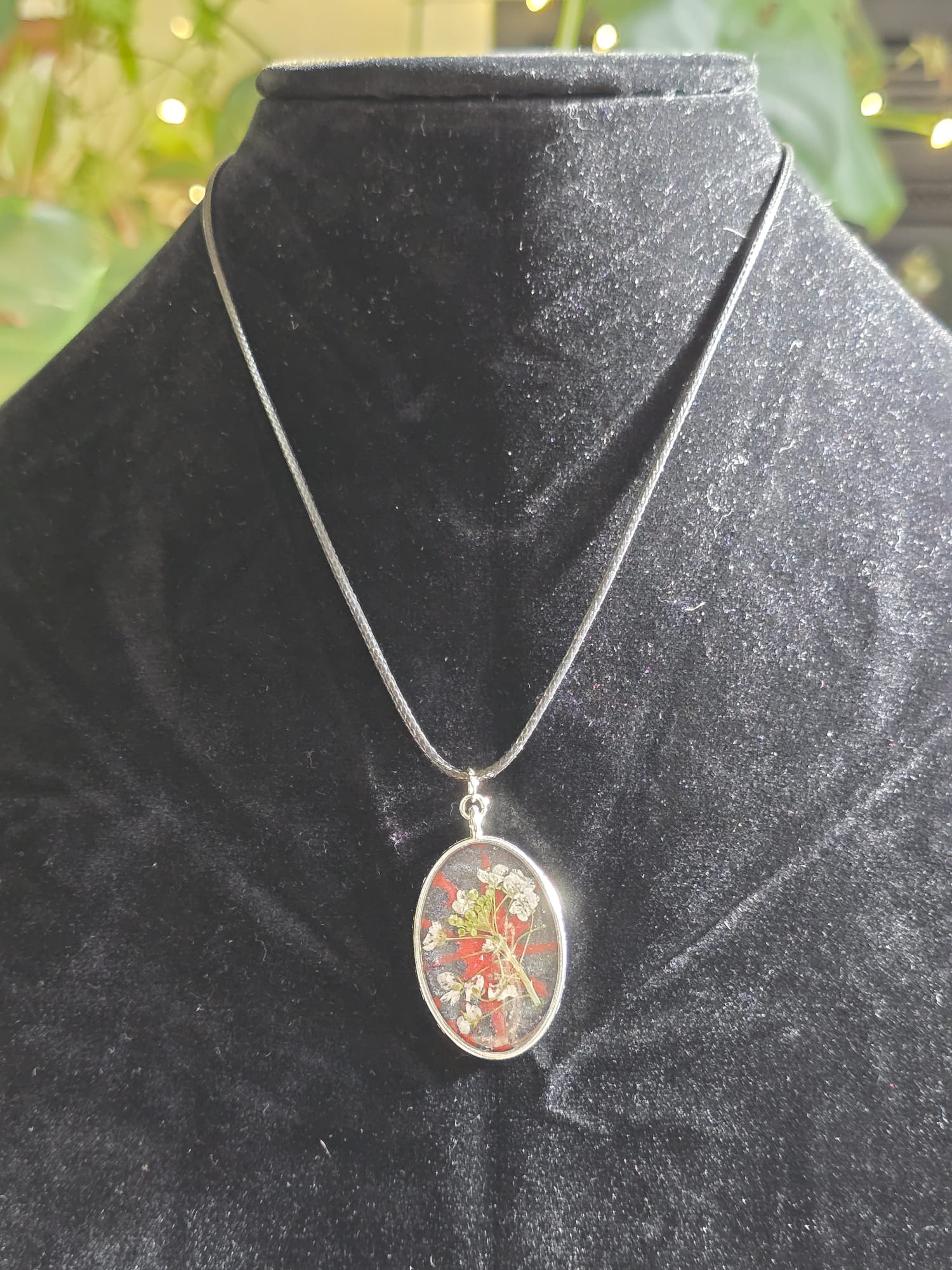 Flor del Cosmos - Botanical Pendant