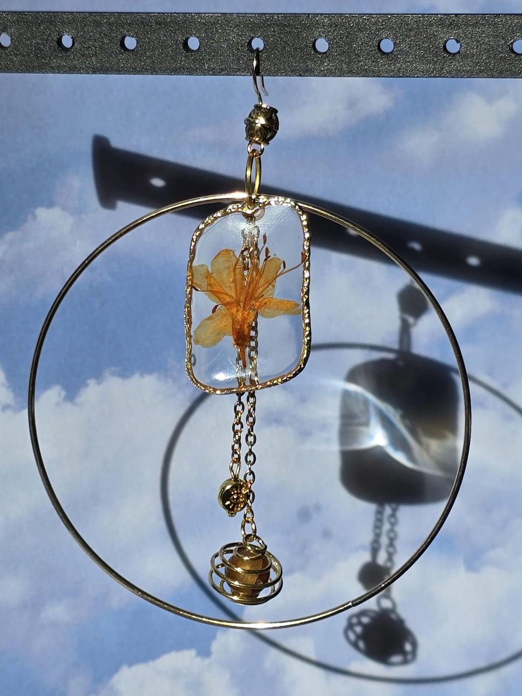 Flor y Fuego - Fire Agate Botanical Lily Hoop Dangles